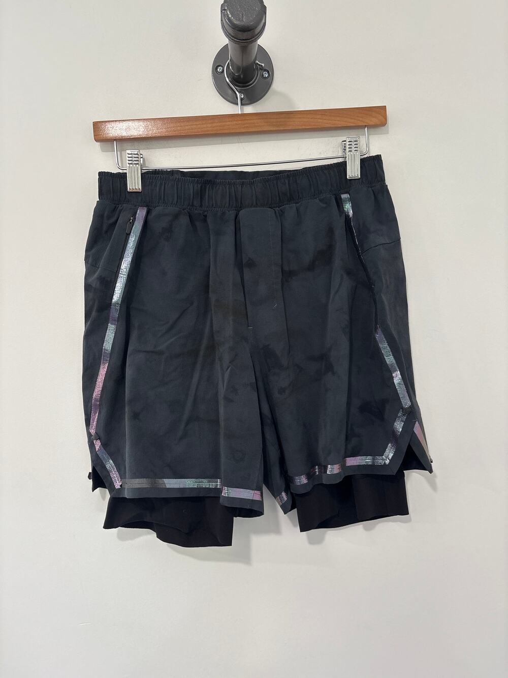 Lululemon Surge Shorts Lined Size M